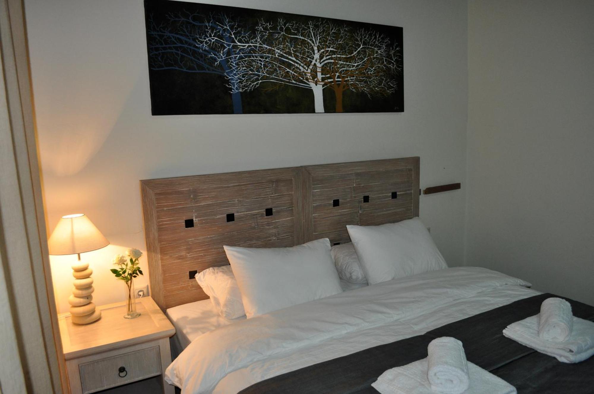Apirathes Residence Ζούρβα Εξωτερικό φωτογραφία