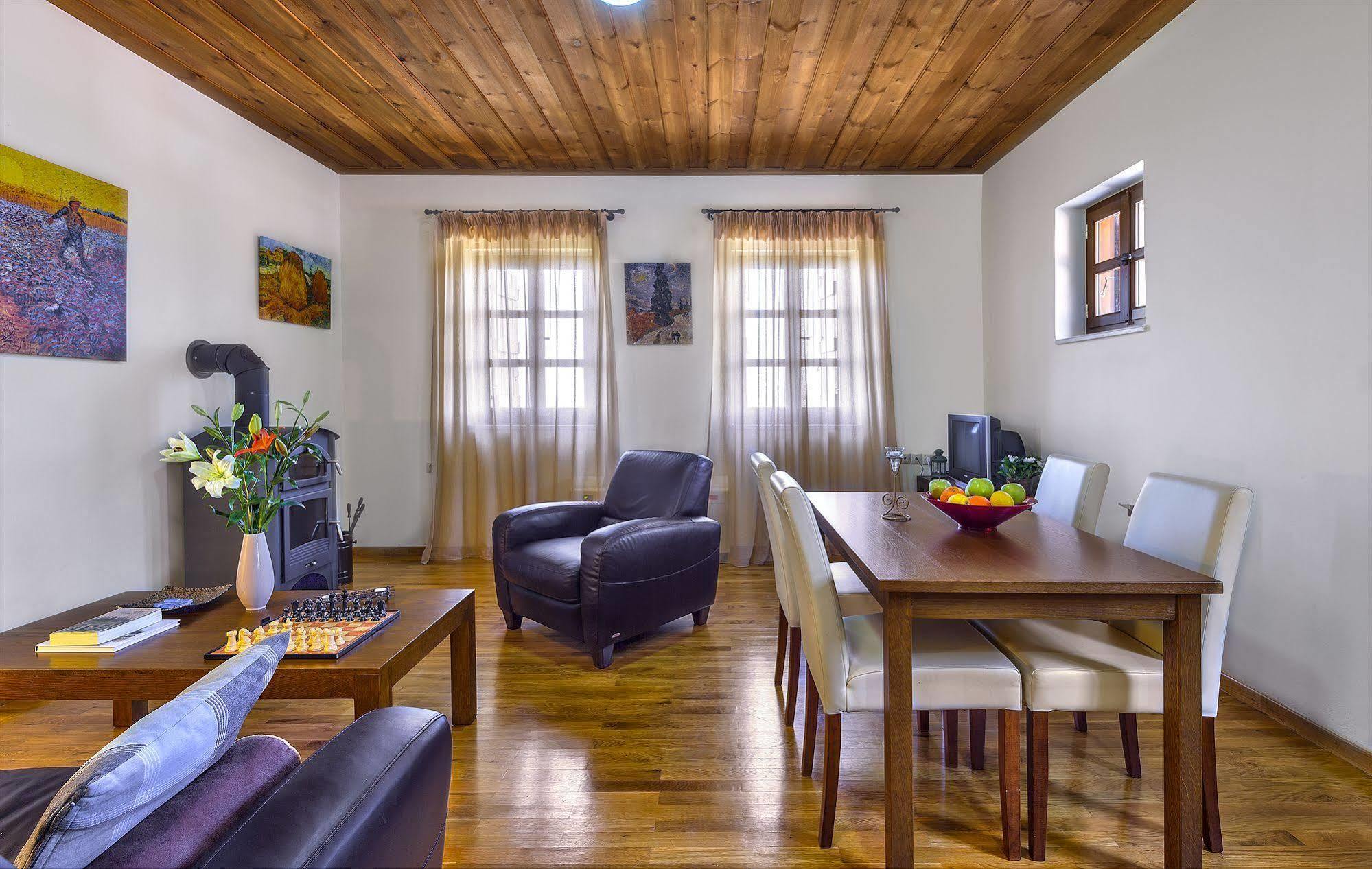 Apirathes Residence Ζούρβα Εξωτερικό φωτογραφία