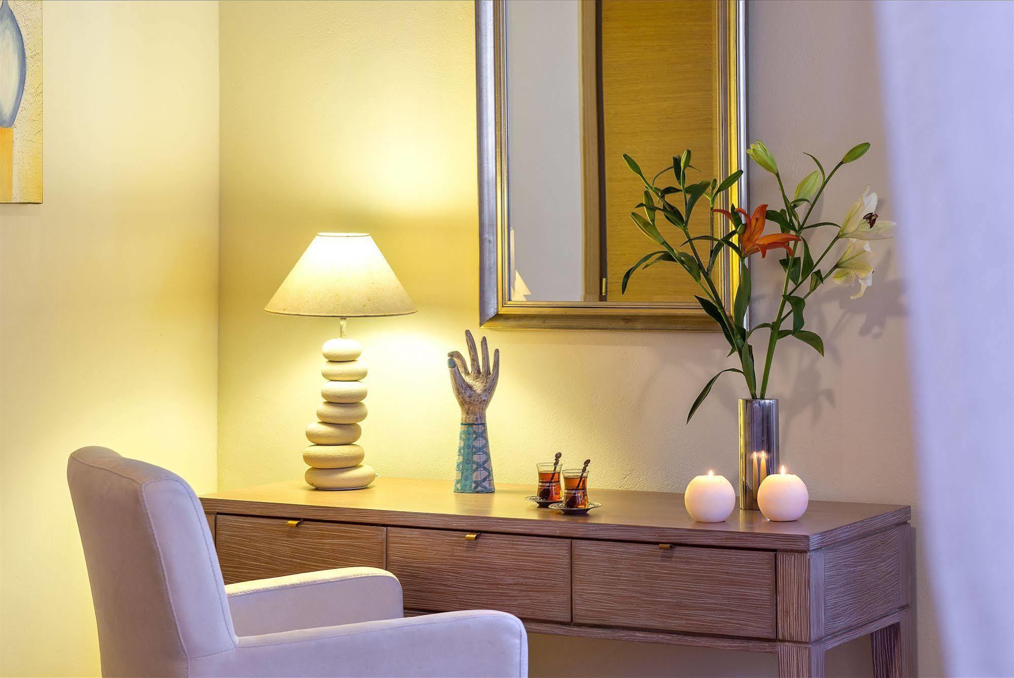 Apirathes Residence Ζούρβα Εξωτερικό φωτογραφία