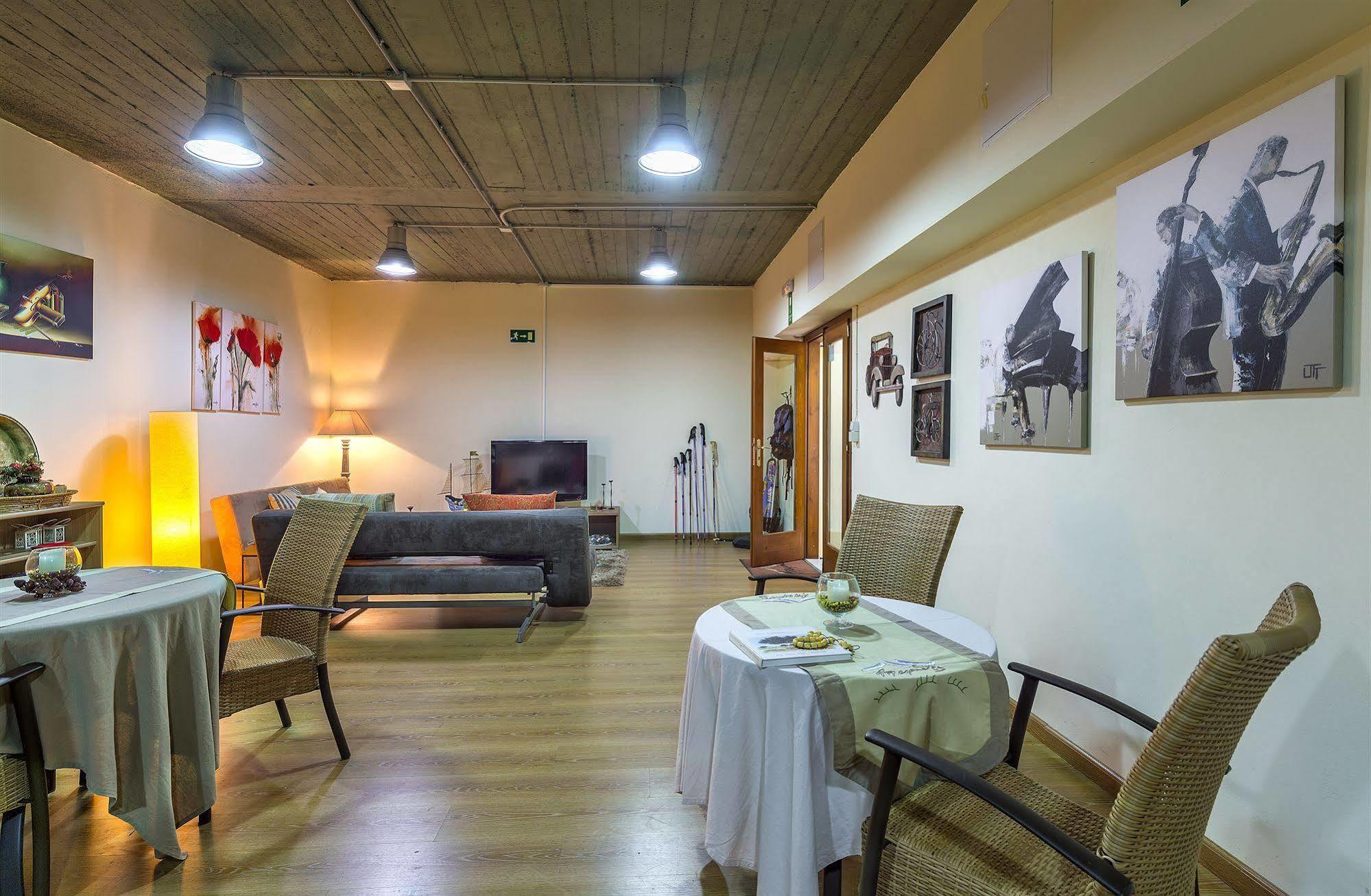 Apirathes Residence Ζούρβα Εξωτερικό φωτογραφία